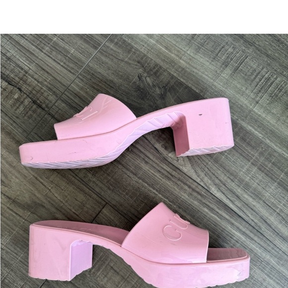 Gucci Pink Monogram Rubber Slide Mule Sandals Sz 8 - Picture 5 of 10